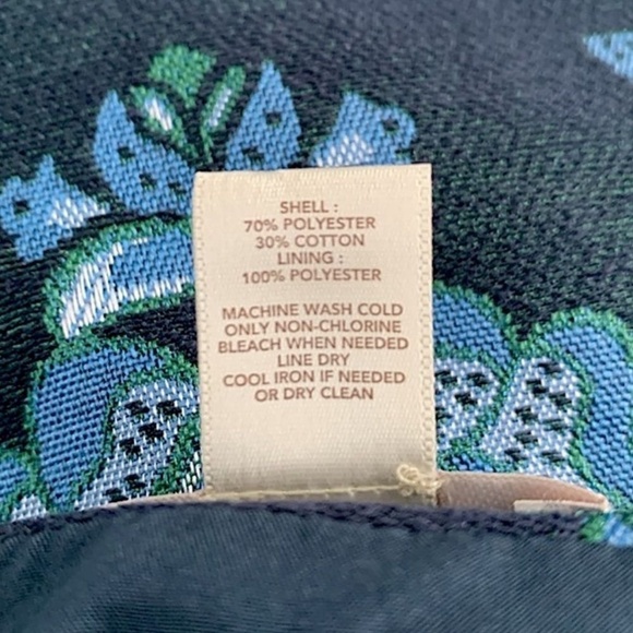 LOFT Blue Floral Damask Pencil Skirt Size 16 - Picture 8 of 8